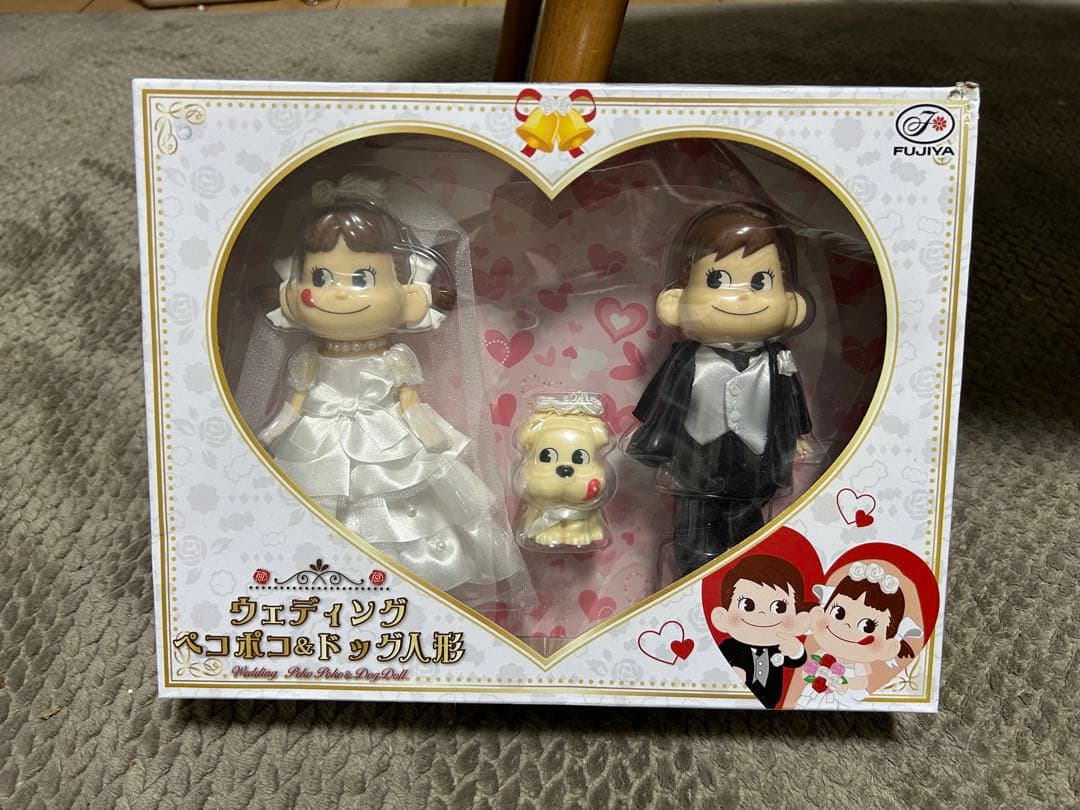 未使用新品 ペコちゃん ウェディングペコポコ&ドッグ人形