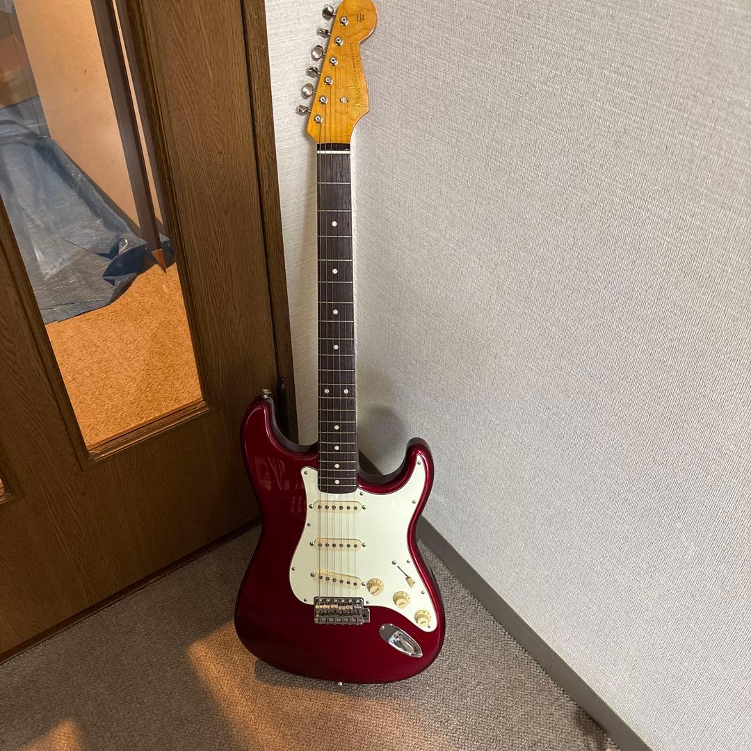 【値下げ可能】Fender Stratocaster レッドエレキギター