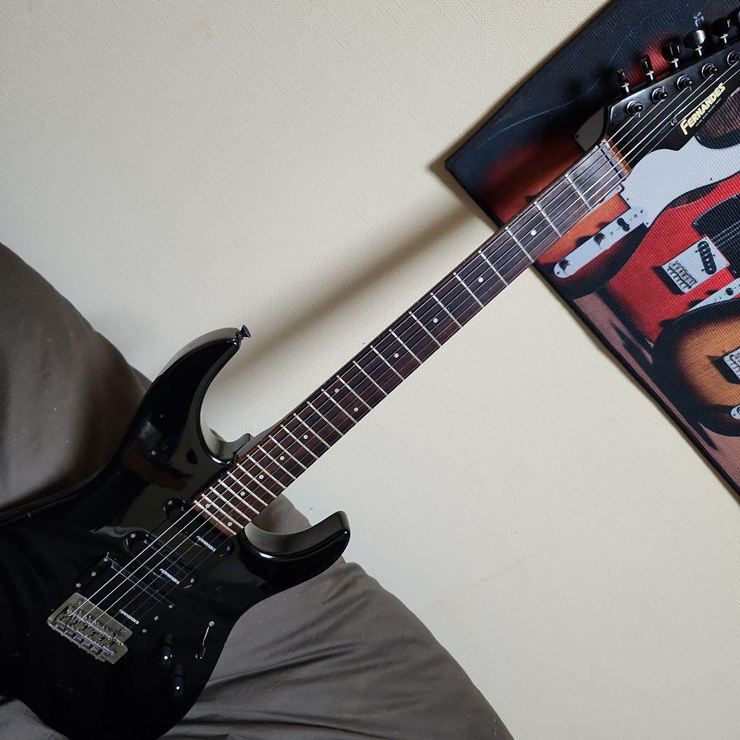G.W最終セール！！FERNANDES ストラトキャスタータイプ オールブラック